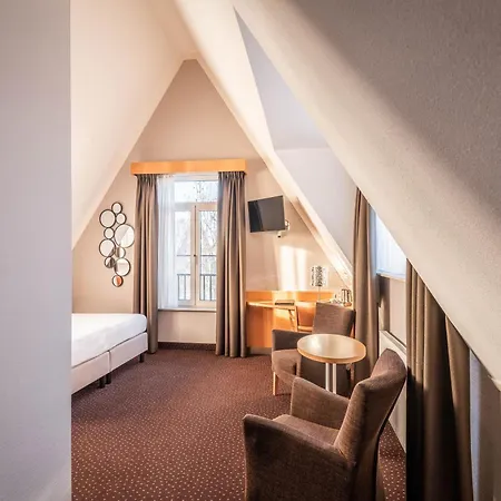 Hotel Aalsmeer 酒店 阿斯米尔