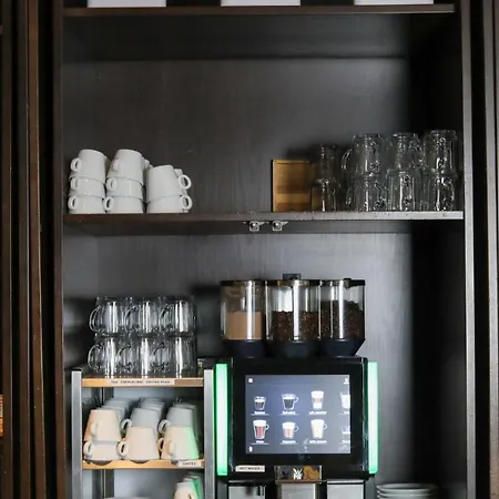 Hotel Aalsmeer 4*