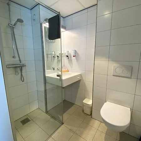 ホテル Hotel Aalsmeer アールスメール