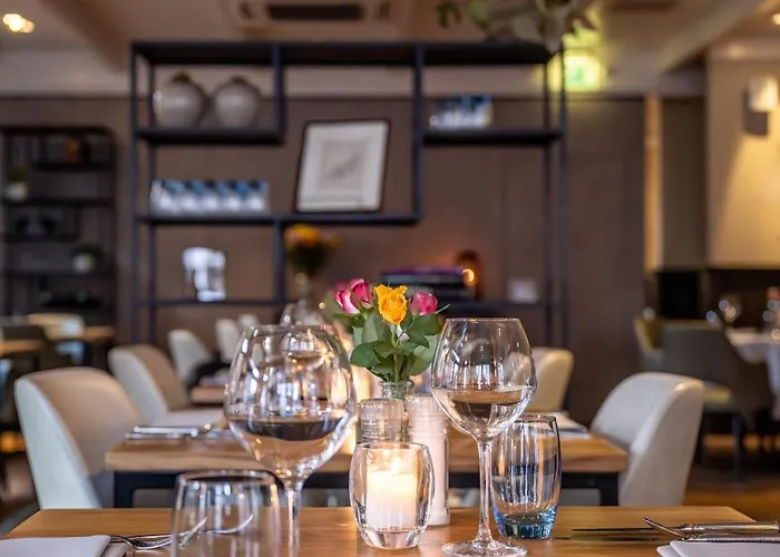 Hotel Aalsmeer Отель